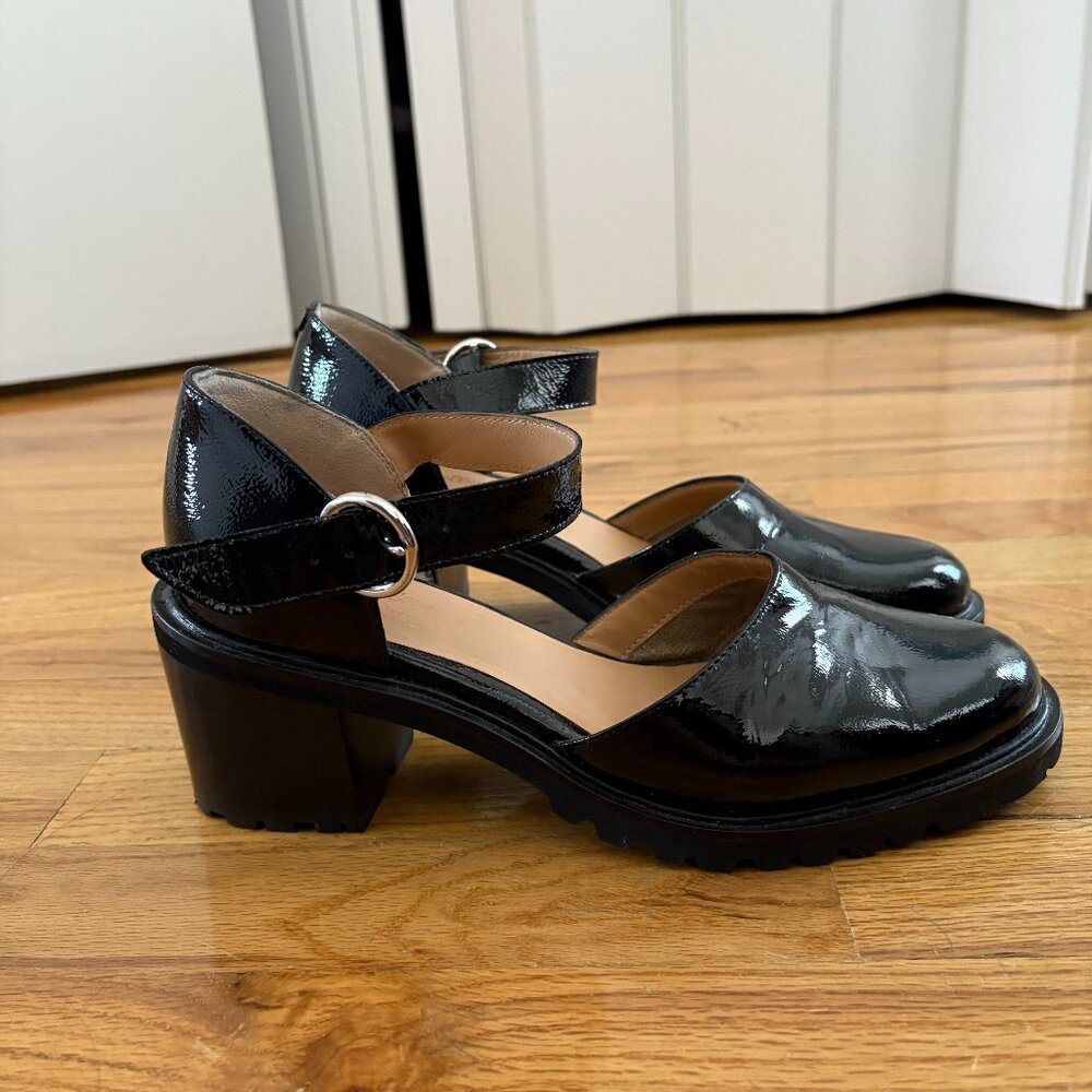 Seychelles Lock & Key Heel - Size 9 - Patent Leather Black